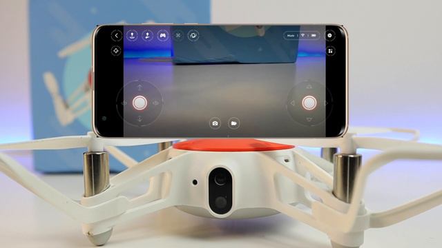 Mi Drone Mini - Is it any good? смотреть онлайн