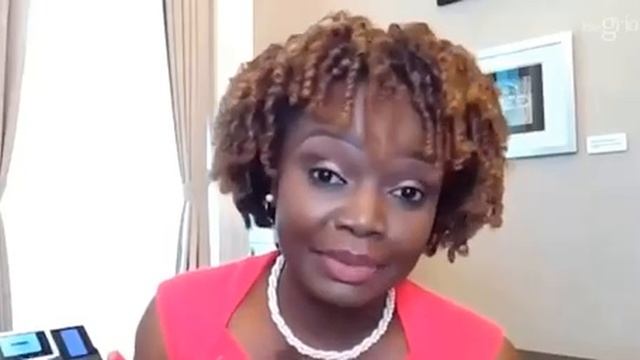 Вообще чекнулась баба, такую ересь нести