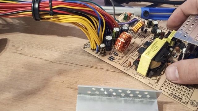Два Блока питания компьютера ATX в ремонте DEEP COLL (COOLER MASTER) и ExGate 450NPX смотреть онлайн