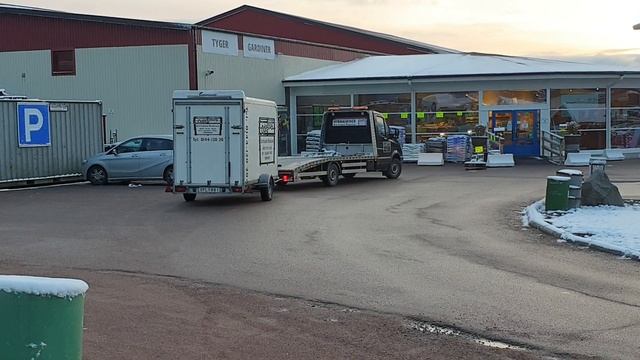 Mercedes-Benz 316 NGT bilttransport смотреть онлайн