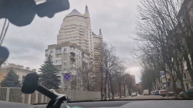 Завтрак с Адой Роговцевой, Прогулка по Паркам и скверам Днепра смотреть онлайн