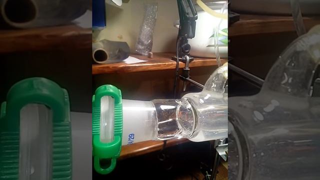 Тестирую пробирки , трубки и колбы на воде смотреть онлайн