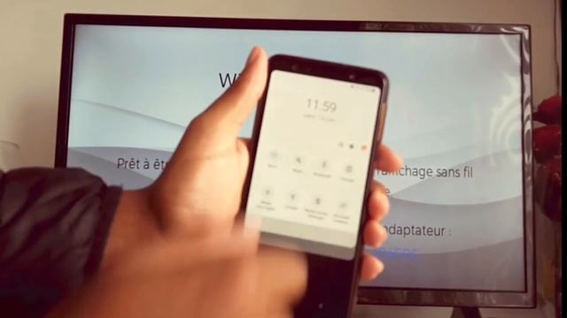 COMMENT AFFICHER L'ÉCRAN D'UN SMARTPHONE ? SUR LA TV ? SANS CÂBLE ? SANS APPLICATION ?? смотреть онлайн