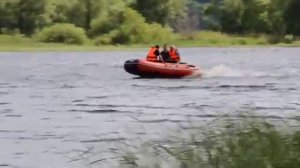 Азимут атлас 350 3 чел  мотор 9,8 л.с.mp4