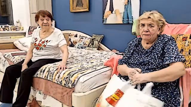 Самвел Адамян/Если коробочки не продать, то хоть просмотров нагнать...Массовке не спать! смотреть онлайн