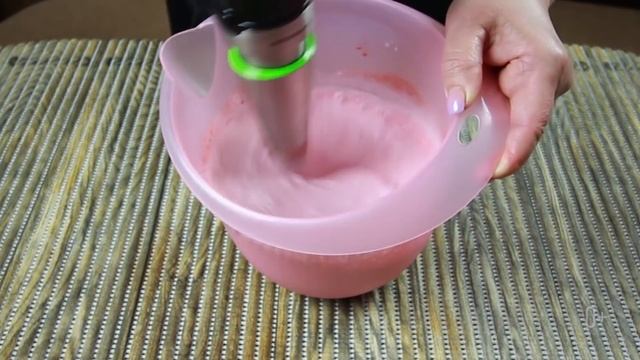 Милкшейк, Молочный Коктейль с Клубникой | СУПЕР ВКУСНО! смотреть онлайн