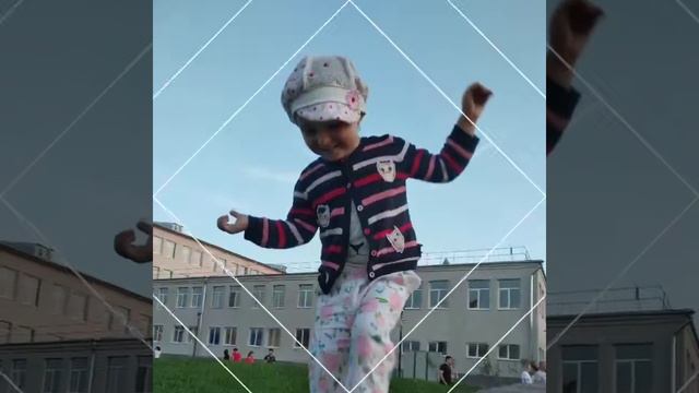 Море ярких моментов/Разбойница Тася смотреть онлайн