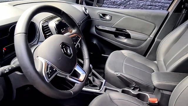 Renault Captur Intense 1.3 Turbo смотреть онлайн