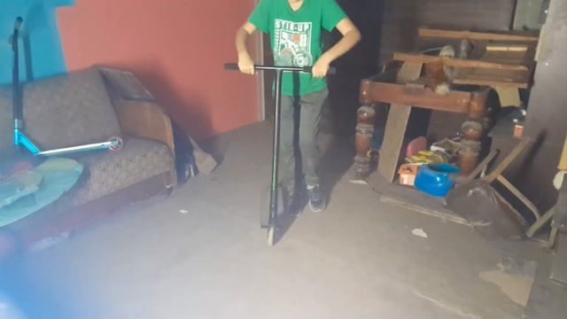 я купил себе новый стрит самокат!мини обзор +тест!#петябондарь