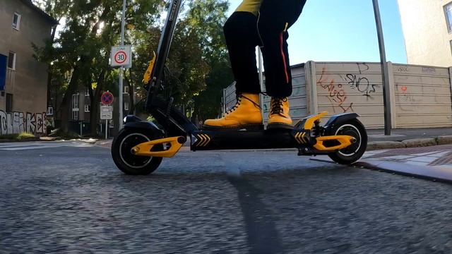 Vsett 10+ Electric Scooter Review