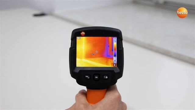 testo 870 - Step 02 - How to Start up the camera смотреть онлайн