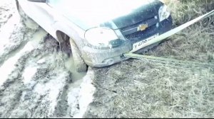 лебёдка для нивы (самовытаскиватель из подручных средств)(сборник дня)