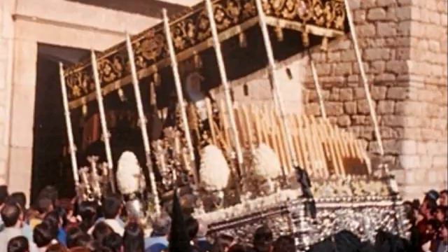 "Dolores de Nuestra Señora" (Miguel Hilarión Eslava, 1995) (AM) смотреть онлайн