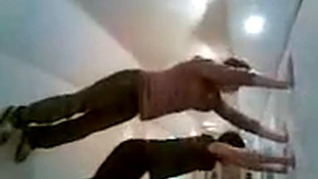 ПО СТЕНЕ.3gp смотреть онлайн