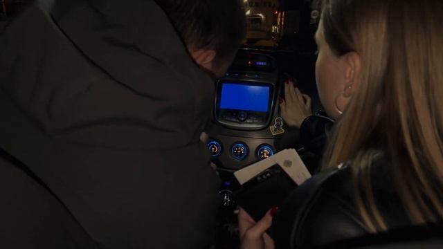 ОКОЛОПЕРЕКУПЫ. ВЫКУП GEELY GC6. ПРОЕХАЛИ 100КМ НА ПРОБИТОМ КОЛЕСЕ. смотреть онлайн