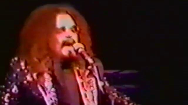 Groovy Movies: Roy Wood backed by Cheap Trick "Blackberry Way" NYC 1995 смотреть онлайн