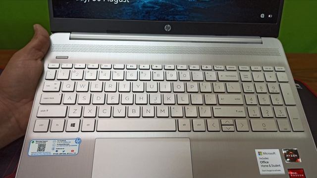 Hp15s-gr0012AU Best Budget Laptop Under 40000 | Ryzen 3 | 256Gb SSD | Unboxing and Review Hindi смотреть онлайн