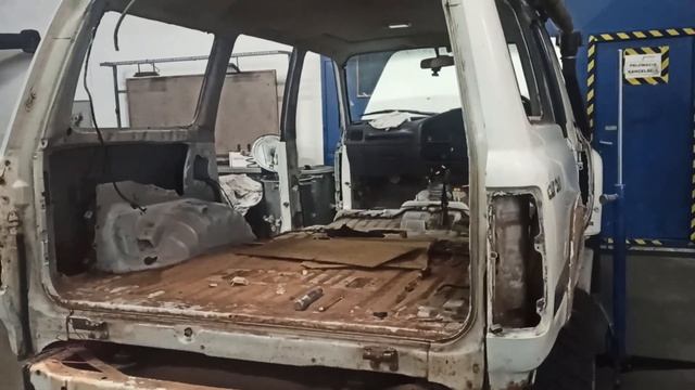 Toyota land cruiser 80 restoration полная разборка смотреть онлайн