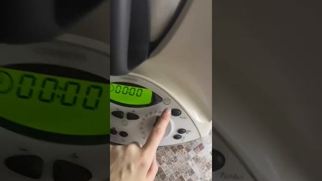 Помол грецких орехов в Termomix смотреть онлайн