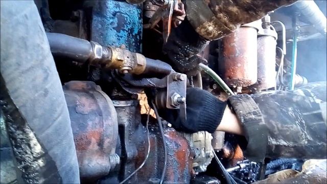 Автогрейдер ДЗ-143 неудачный запуск дизеля в мороз-30 Зима 2021 смотреть онлайн