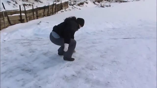 -23 в городе, а у речки холоднее) смотреть онлайн