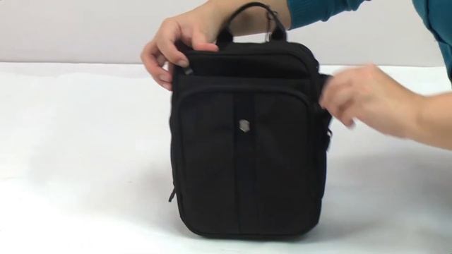 Обзор сумки Victorinox Travel TRAVEL ACCESSORIES 5.0/Black Vt610605 смотреть онлайн