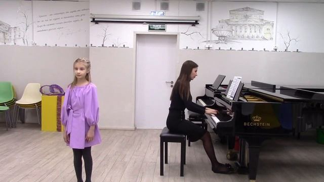 1)В. Моцарт, сл. Кр. Штурма, «Приход весны» 2)А.Петров, сл. Я.Голякова «Может присниться» смотреть онлайн