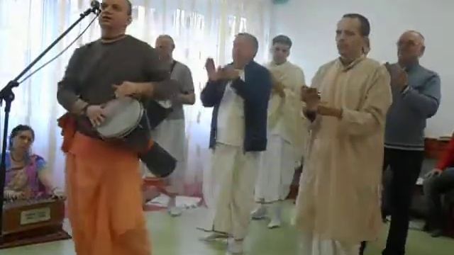 ЕМ Парам Пуруша прабху || Житомир смотреть онлайн