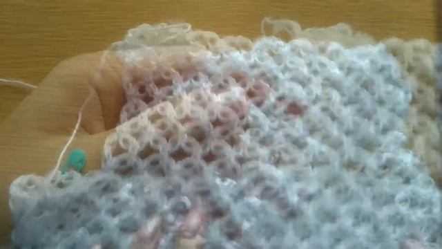 Летний топ. Легкий, воздушный, невесомый и очень красивый. Кофточка соломоновыми петлями.