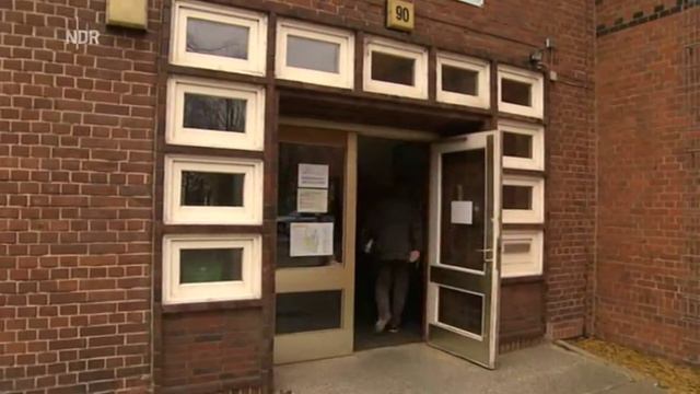 "Bildungschancen für Roma-Kinder" Hamburg Journal 10.04.2015 (40 Untertitel) смотреть онлайн