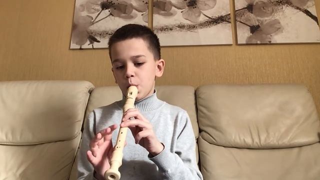 Игра на флейте «Маленькая полька» смотреть онлайн