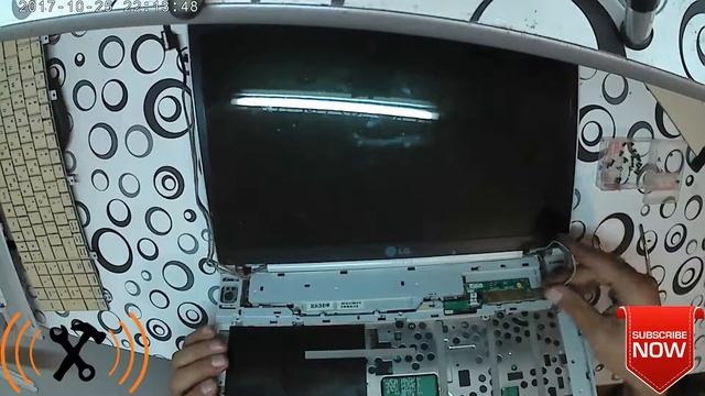 Как разобрать  LG E50 / How To Disassemble The LG E50