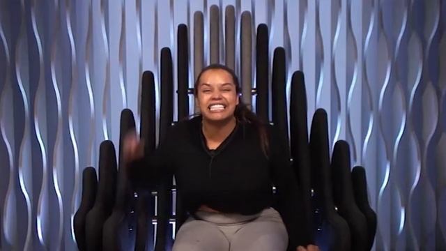 Lateysha Has a Massive Breakdown in BBUK House - Big Brother Universe смотреть онлайн