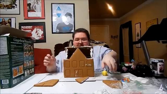 Francis Fails at A Gingerbread House смотреть онлайн
