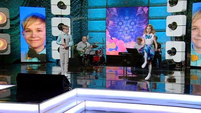Tähtede lava 2019. Martin Makarov "Helmi" смотреть онлайн