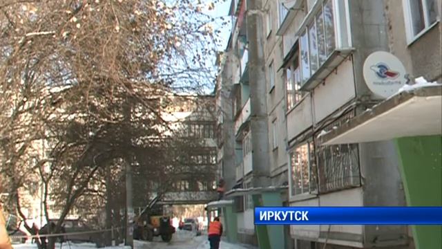 Очистка крыш от снега смотреть онлайн