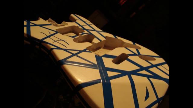 Meine EVH Frankenstein Replica Stratocaster (Part 1) смотреть онлайн