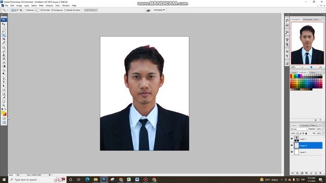Tutorial MERUBAH/MENGGANTI WARNA Background Pas Foto di Photoshop (cs3) смотреть онлайн