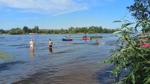 Отдых на Волге с палатками/Затон Волги/Жарим шашлык