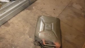 Удаление ржавчины из канистры легко и просто