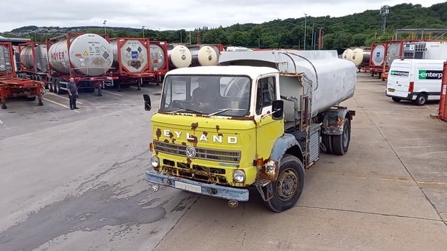 Leyland Clydesdale Tanker смотреть онлайн