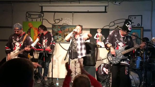 Бахыт компот Тёлки и вода смотреть онлайн