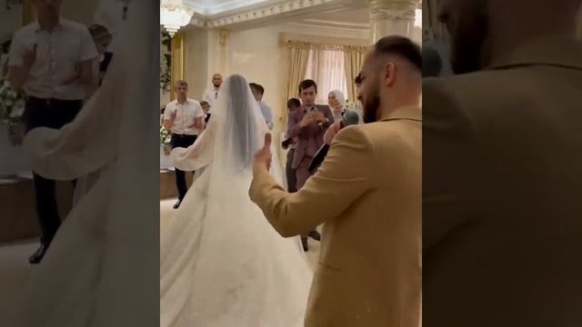 Танец БРАТА И СЕСТРЫ?
Гр. Бахтавар смотреть онлайн