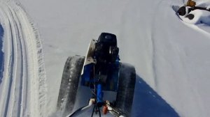 Битва в снегу! Мотоблок на гусеницах vs Мотособака Мужик!