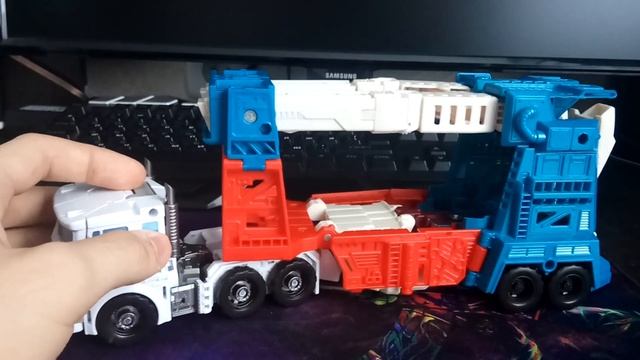 Видео-обзор КО PC-17 Core Magnus - CORE FIGHTERS от KUBianBao смотреть онлайн