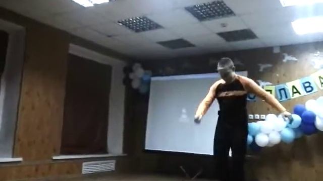 Зажигательный танец, на празднике "Посвещение в старшеклассники" смотреть онлайн