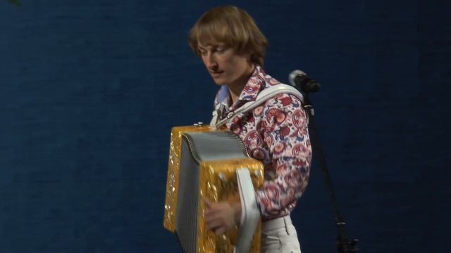 Юморная песня о женском характере))) смотреть онлайн