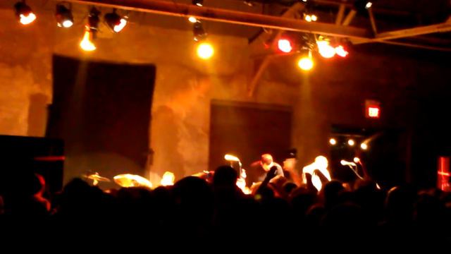 At The Drive In - Metronome Arthritis (Clip) смотреть онлайн