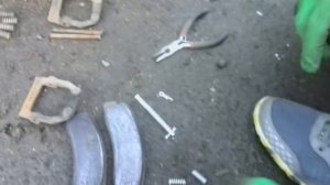 Нива Ваз 2131 разбока передних тормозов, замена колодок.