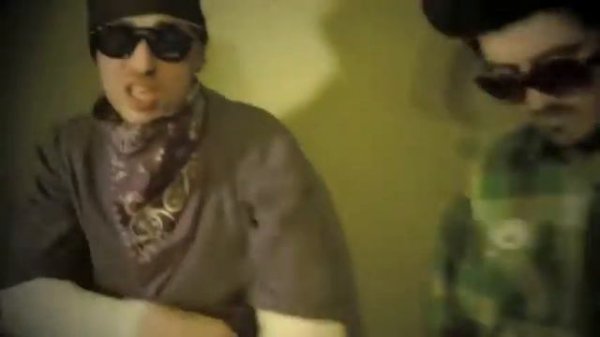 4-FUN MC & 2MY - ДРОЧЕР (DROCHER)